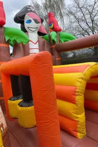 Location chateau Gonf pirate