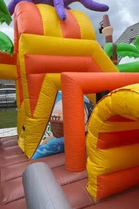 Location chateau gonflable pirate